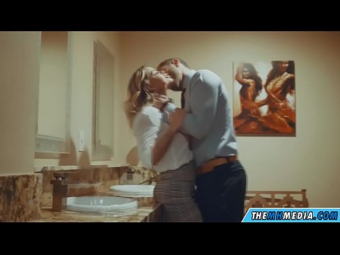 ❤️ Kiedy biuściasta blondynka uwodzi cię w publicznej toalecie ❤️❌ Super sex at us pl.basseyn-vsem.ru ❤